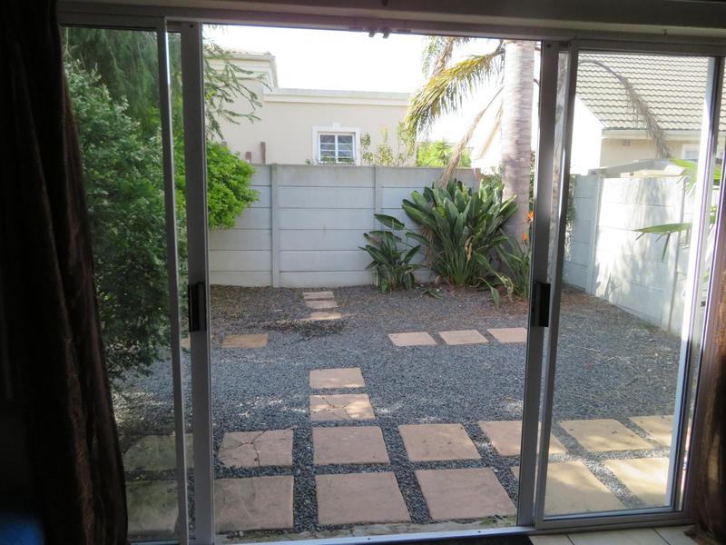 To Let 3 Bedroom Property for Rent in Eikenbosch Western Cape